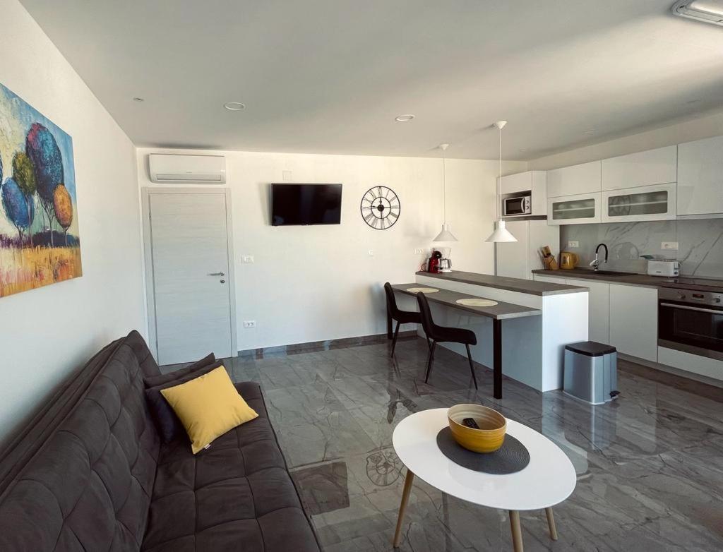 Apartment Lantana Hvar Хвар Экстерьер фото
