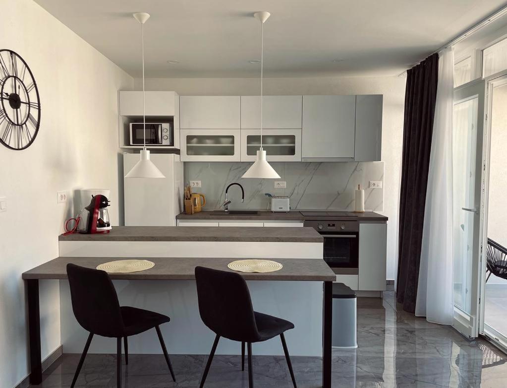 Apartment Lantana Hvar Хвар Экстерьер фото